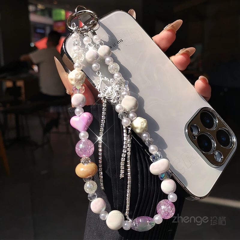 Fresh and High-quality Mobile Phone Chain, Sparkling and Translucent Beaded Heart-shaped Tassel Hanging Decoration
Fresh and High-quality Mobile Phone Chain, Sparkling and Translucent Beaded Heart-shaped Tassel Hanging Decoration