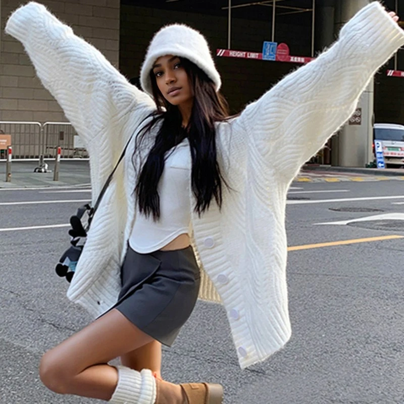 V-neck Winter Loose Cardigan Women Sweater Solid Color Fashion Autumn New Long Sleeve Coats Casual Sweet Elegant Knitted Jacket
V-neck Winter Loose Cardigan Women Sweater Solid Color Fashion Autumn New Long Sleeve Coats Casual Sweet Elegant Knitted Jacket