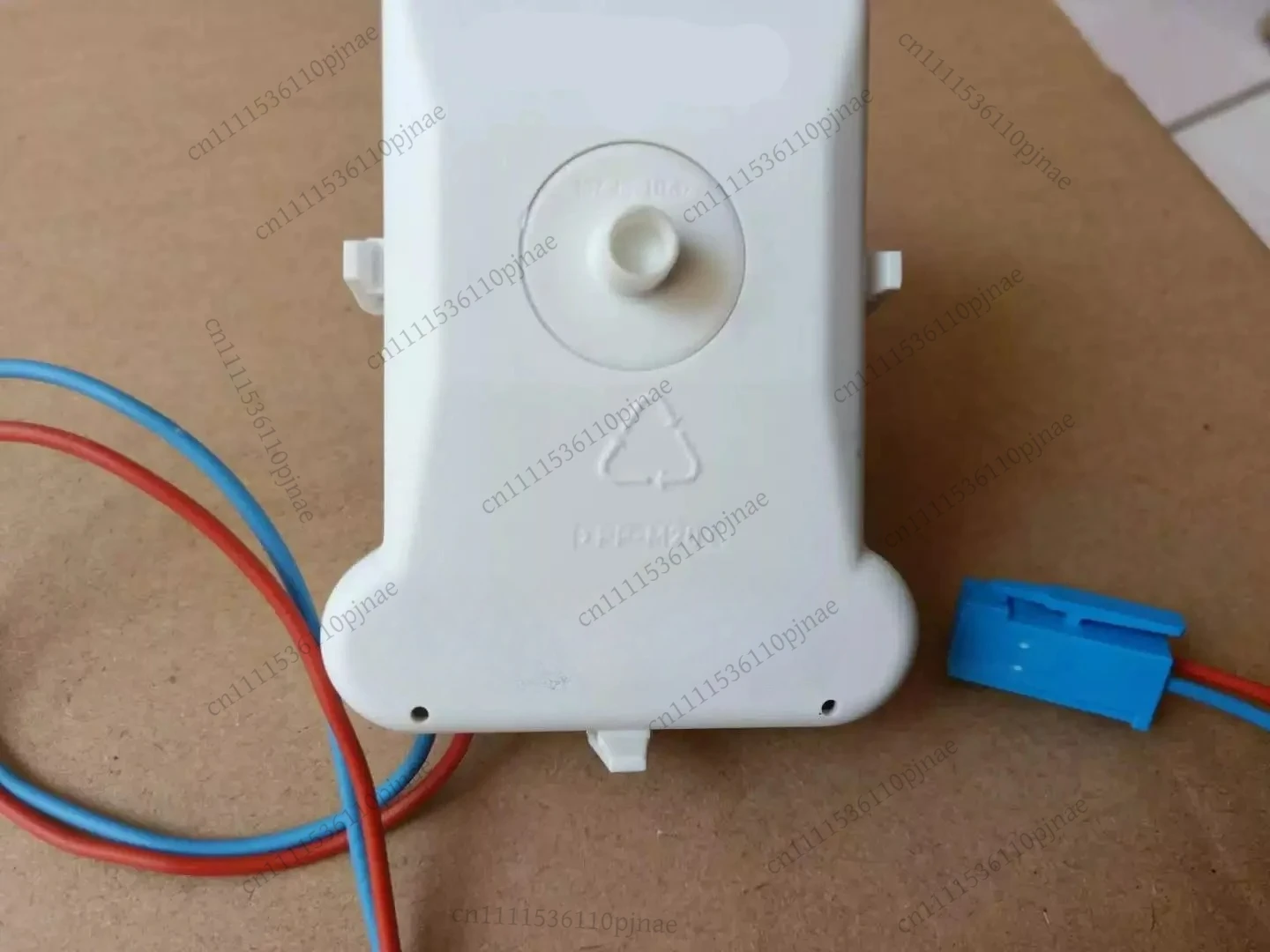 New for refrigerator 9000573911 BG2012 9V fan motor
New for refrigerator 9000573911 BG2012 9V fan motor