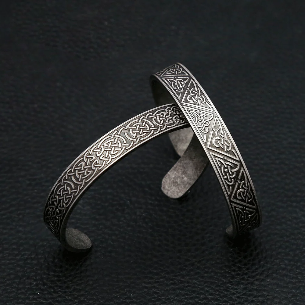 New Design Viking Rune Bracelets For Men Women Stainless Steel Nordic Celtics Knot Bracelet Biker Fashion Amulet Jewelry Gifts
New Design Viking Rune Bracelets For Men Women Stainless Steel Nordic Celtics Knot Bracelet Biker Fashion Amulet Jewelry Gifts