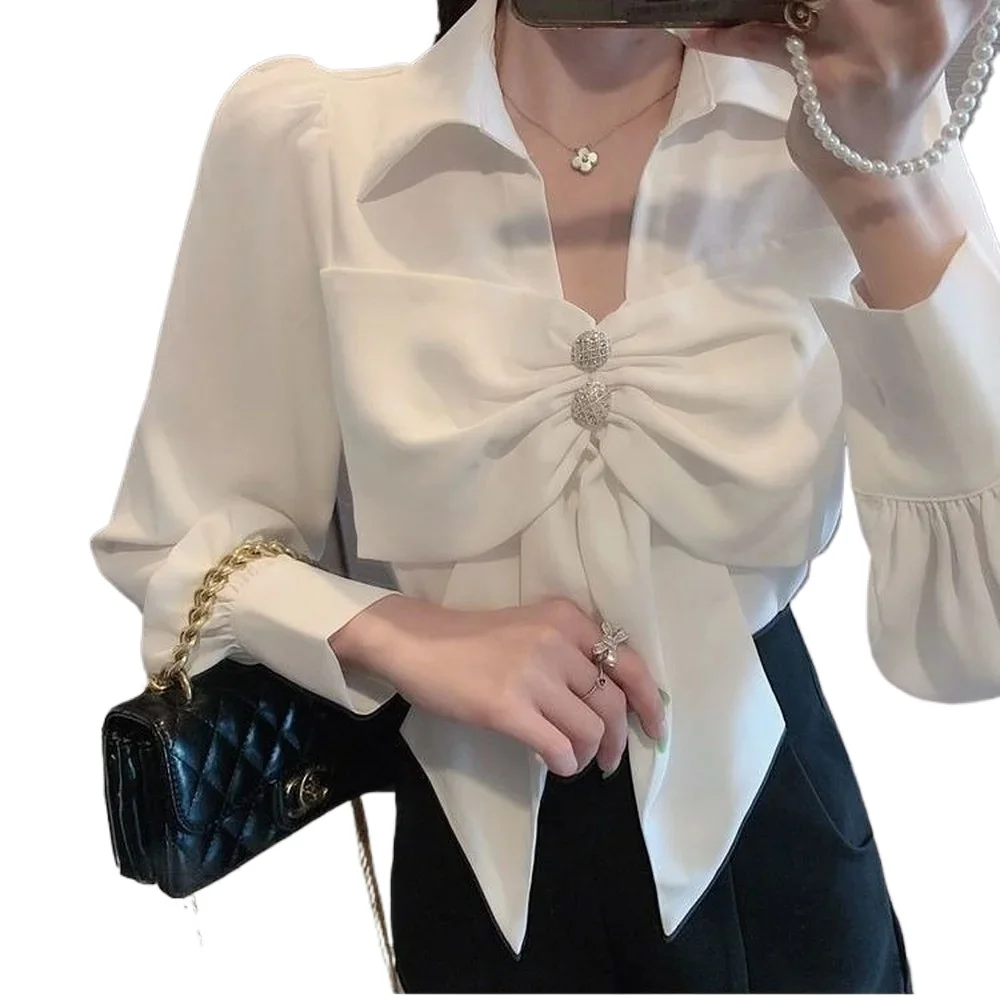 Bow shirt women long sleeve spring and autumn Korean version of loose fashion French shirt V-neck set chic top tide
Bow shirt women long sleeve spring and autumn Korean version of loose fashion French shirt V-neck set chic top tide