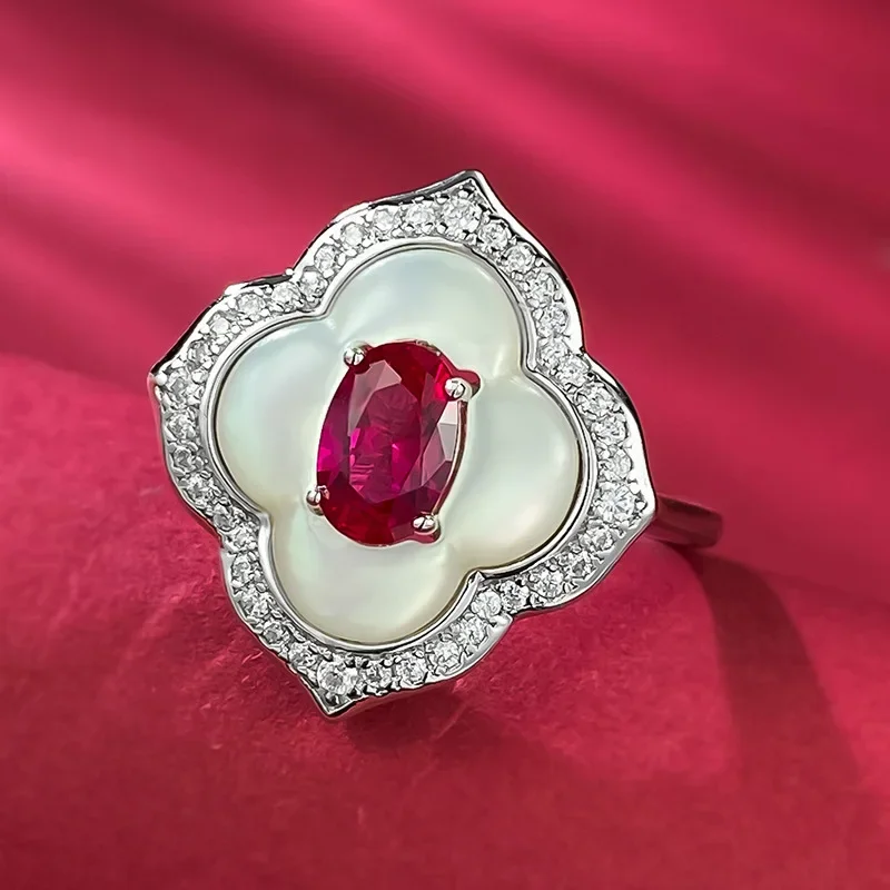 S925 Серебряная белая инкрустированная красная кровь голубей фритиллярия 4*6 мм модное изысканное антикварное Стильное кольцо женское свадебное ювелирное изделие
S925 Серебряная белая инкрустированная красная кровь голубей фритиллярия 4*6 мм модное изысканное антикварное Стильное кольцо женское свадебное ювелирное изделие