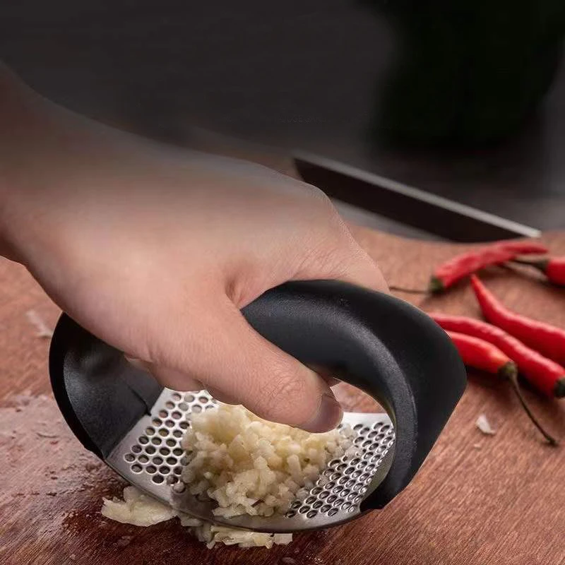 1pc Stainless Steel Garlic Press - Multi-Functional Kitchen Tool for Effortless Garlic Mashing!
1pc Stainless Steel Garlic Press - Multi-Functional Kitchen Tool for Effortless Garlic Mashing!