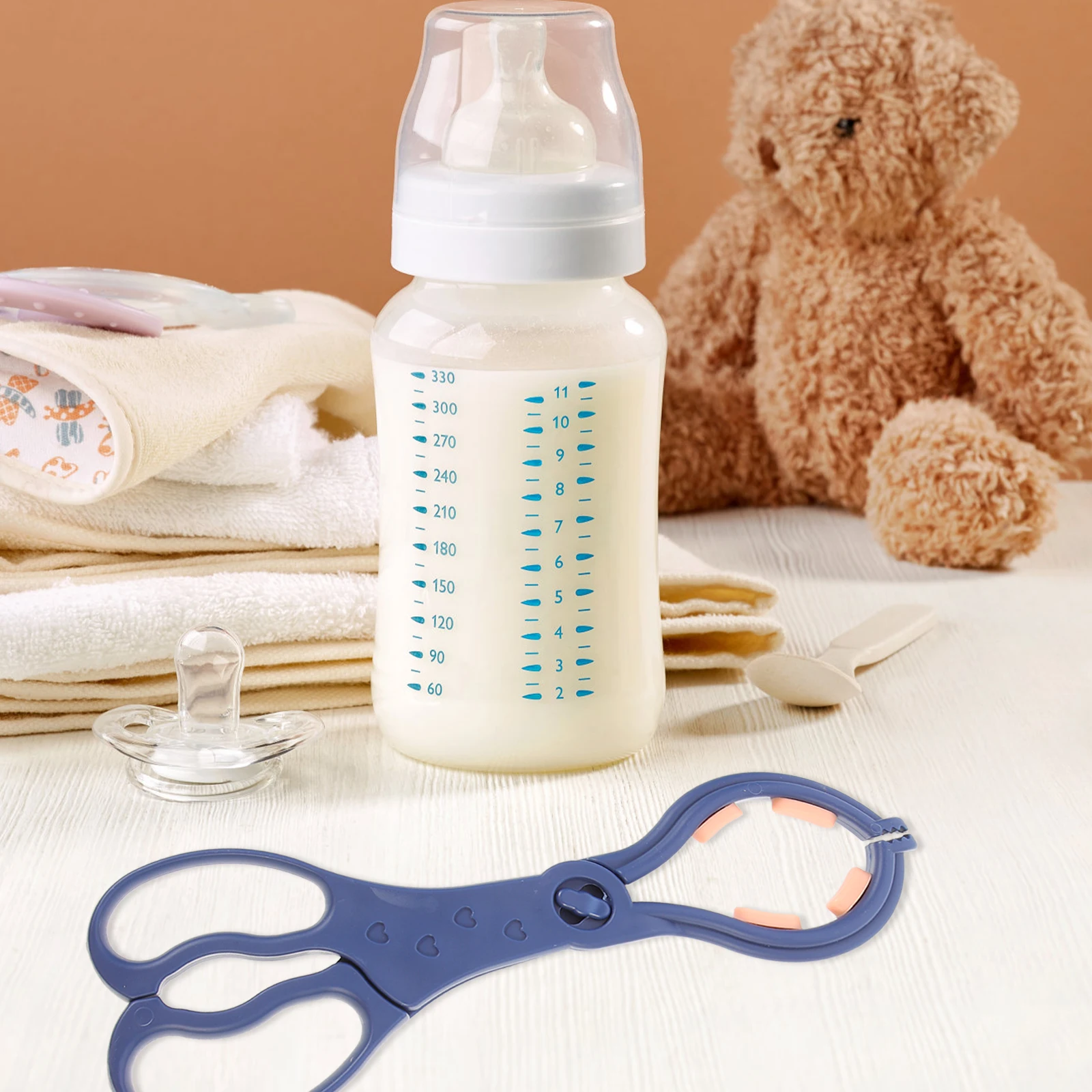 2pcs Bottle Tong Anti-slip Scald-proof Feeding Supplies Multi-function Infant Feeding Bottle Tong Products PP Material
2pcs Bottle Tong Anti-slip Scald-proof Feeding Supplies Multi-function Infant Feeding Bottle Tong Products PP Material
