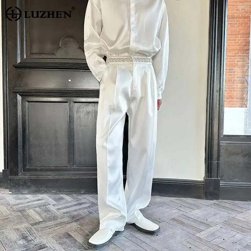 LUZHEN 2025 Spring Elegant Temperament Casual Pants Men's Fashion Luxury Loose Handsome Straight Trousers Pearl Decorate LZ9318
LUZHEN 2025 Spring Elegant Temperament Casual Pants Men's Fashion Luxury Loose Handsome Straight Trousers Pearl Decorate LZ9318
