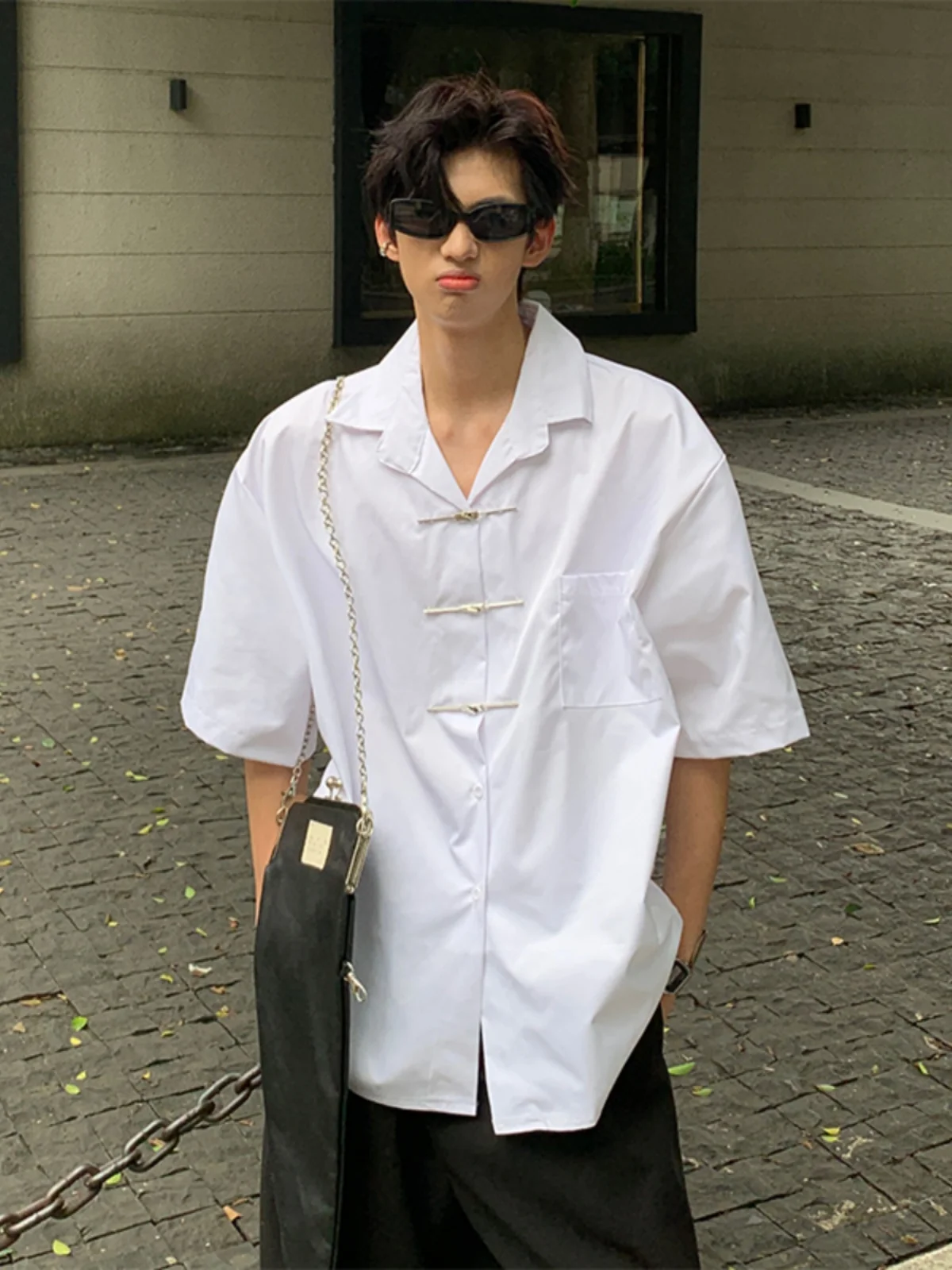 White ort Sve irt for Men Summer Trendy Brand Chinese Sle f Sve irt Jaet New Sle Top for Youth
White ort Sve irt for Men Summer Trendy Brand Chinese Sle f Sve irt Jaet New Sle Top for Youth