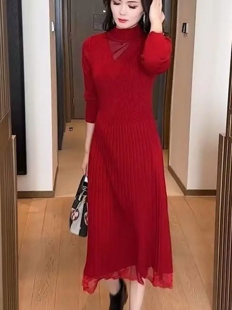 Elegant Knitted Lace Dress Women's Fashion Slimming Base Layer Knee-Length Overcoat Ready-to-Wear Long Sleeve High Collar
Elegant Knitted Lace Dress Women's Fashion Slimming Base Layer Knee-Length Overcoat Ready-to-Wear Long Sleeve High Collar