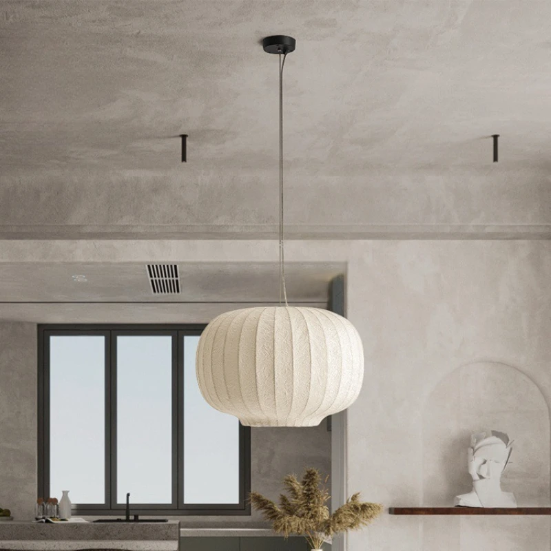 Nordic Lantern Led Pendant Lights Iron Art Silk for Living Dining Table Room Bedroom Cafe Simple Loft Decor Ceiling Chandelier
Nordic Lantern Led Pendant Lights Iron Art Silk for Living Dining Table Room Bedroom Cafe Simple Loft Decor Ceiling Chandelier