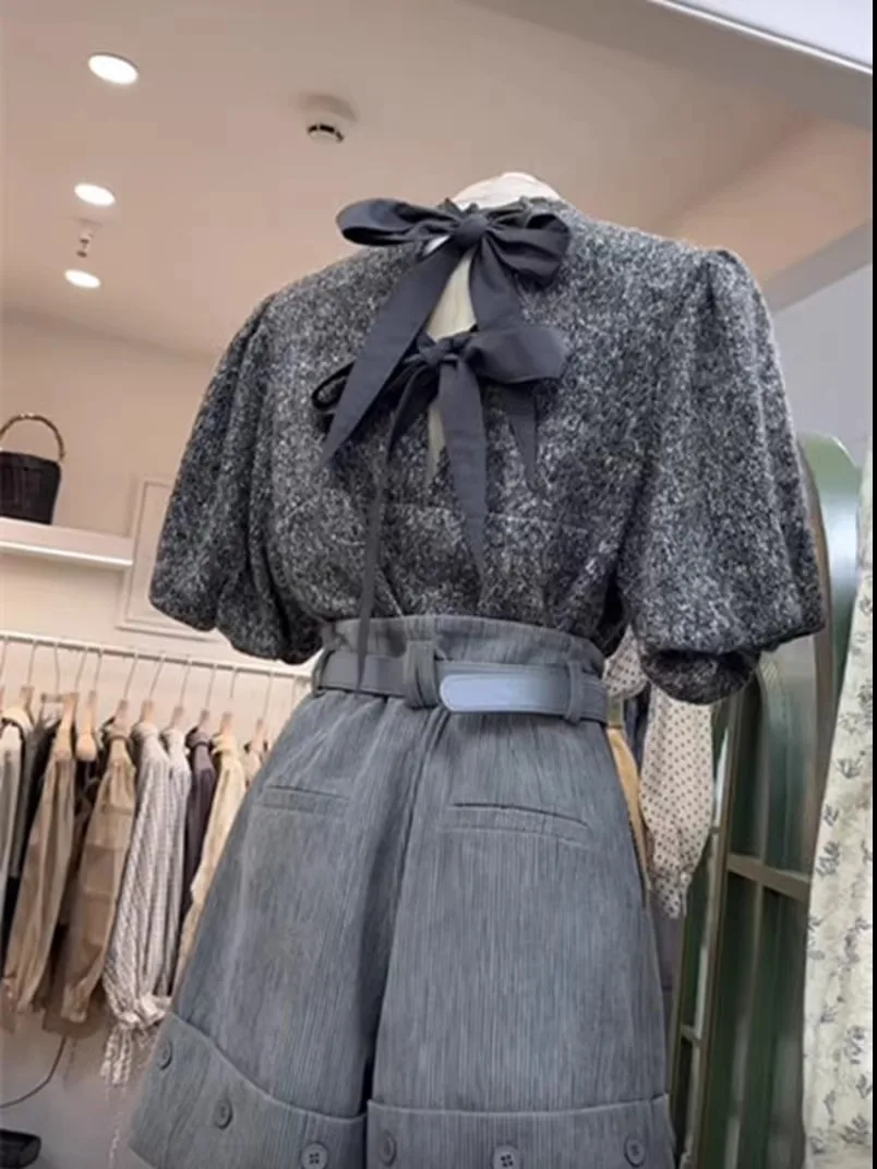 Gray Knot Backless Design Bubble Sleeve Knitted Sweater Trendy Korean Style UYu New Spring 2026 Women's Shirt
Gray Knot Backless Design Bubble Sleeve Knitted Sweater Trendy Korean Style UYu New Spring 2026 Women's Shirt