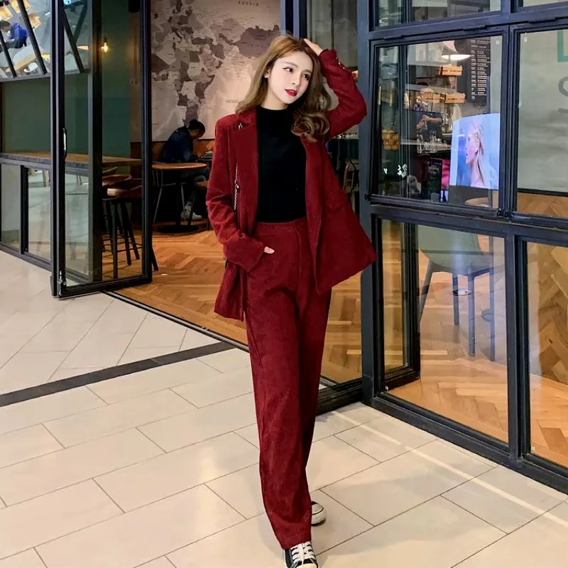 Insozkdg Autumn British Corduroy Blazer Coat Wide-leg Pants Suit Retro Casual Solid Color Jacket Pants Two-piece Sets Women’s
Insozkdg Autumn British Corduroy Blazer Coat Wide-leg Pants Suit Retro Casual Solid Color Jacket Pants Two-piece Sets Women’s