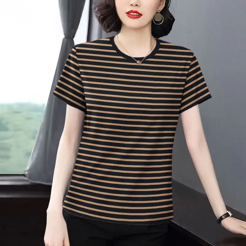 Loose Short Sleeve T-Shirt Women Summer New Style Mom Shoulder Width plus Size Striped Versatile Casual Print Top Half Sleeve
Loose Short Sleeve T-Shirt Women Summer New Style Mom Shoulder Width plus Size Striped Versatile Casual Print Top Half Sleeve
