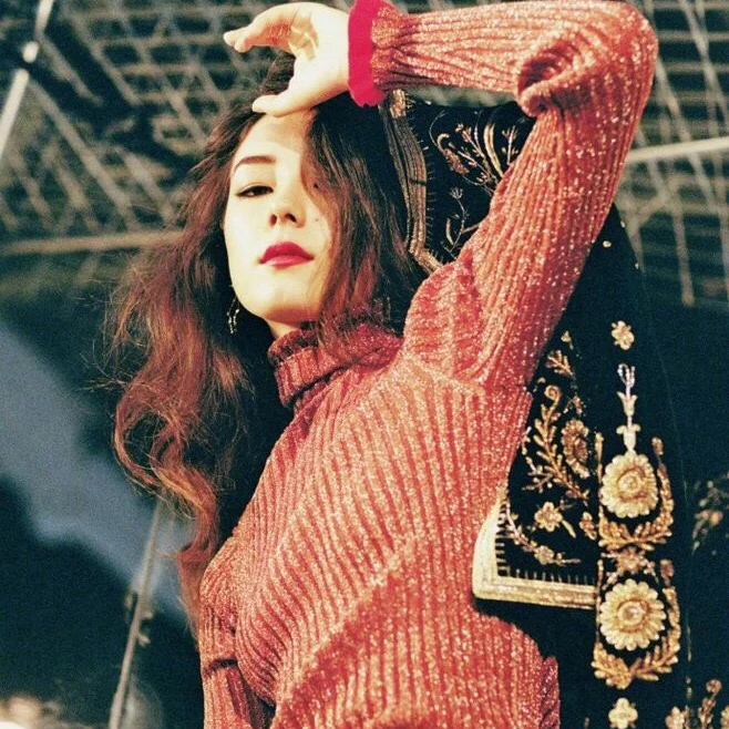 Эластичный яркий трикотаж Blo Wood ain Base irt round Ne Long Sve Regular Fit из смеси полиэстера и шерсти
Эластичный яркий трикотаж Blo Wood ain Base irt round Ne Long Sve Regular Fit из смеси полиэстера и шерсти