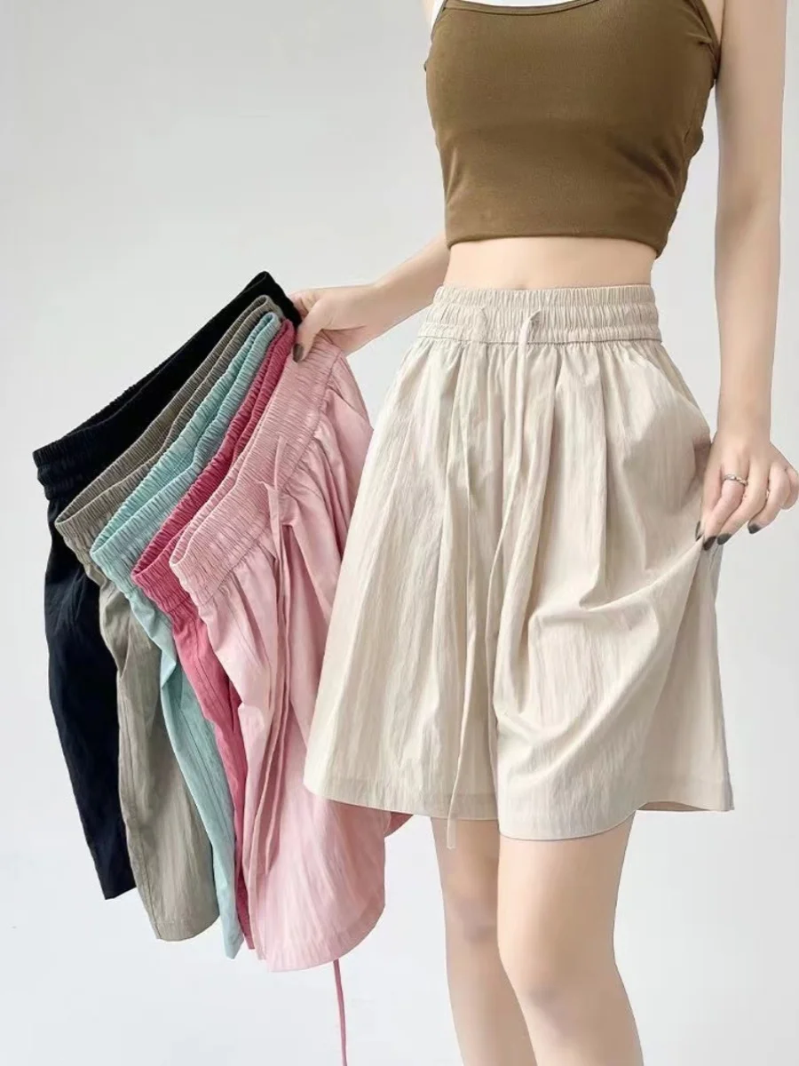 Ice Silk High Waist Five Inch Wide Leg Short Pants Women Summer Thin Casual Loose Comfortable Korean Style Commute Fashion
Ice Silk High Waist Five Inch Wide Leg Short Pants Women Summer Thin Casual Loose Comfortable Korean Style Commute Fashion