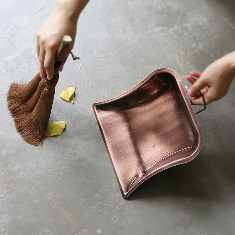 Портативная щетка из конопляных волокон с петлей из нержавеющей стали, маленькая щетка для чистки чайных сервизов, компьютерных клавиатур, ручной работы, натуральная.
Портативная щетка из конопляных волокон с петлей из нержавеющей стали, маленькая щетка для чистки чайных сервизов, компьютерных клавиатур, ручной работы, натуральная.