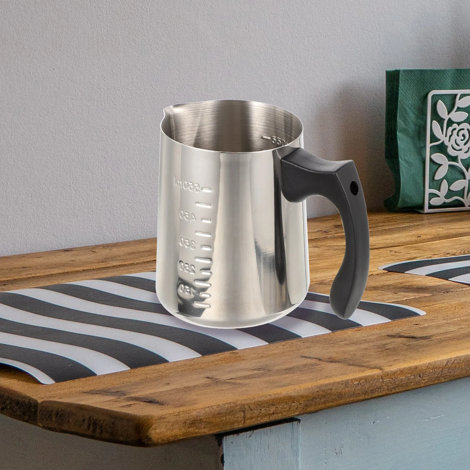 Anti-Rust Stainless Steel Milk Pitcher Large Capacity Comfortable Handle Easy Clean Multifunction Frothing Cup Daily Coffee
Anti-Rust Stainless Steel Milk Pitcher Large Capacity Comfortable Handle Easy Clean Multifunction Frothing Cup Daily Coffee
