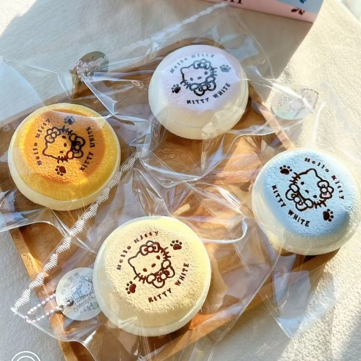 Sanrio Hello Kitty Soft Food-Grade Silicone Squishy Toy Slow Rebound Student&Adult Stress Relief Toy Cute Wheel Cake Fidget Toy
Sanrio Hello Kitty Soft Food-Grade Silicone Squishy Toy Slow Rebound Student&Adult Stress Relief Toy Cute Wheel Cake Fidget Toy