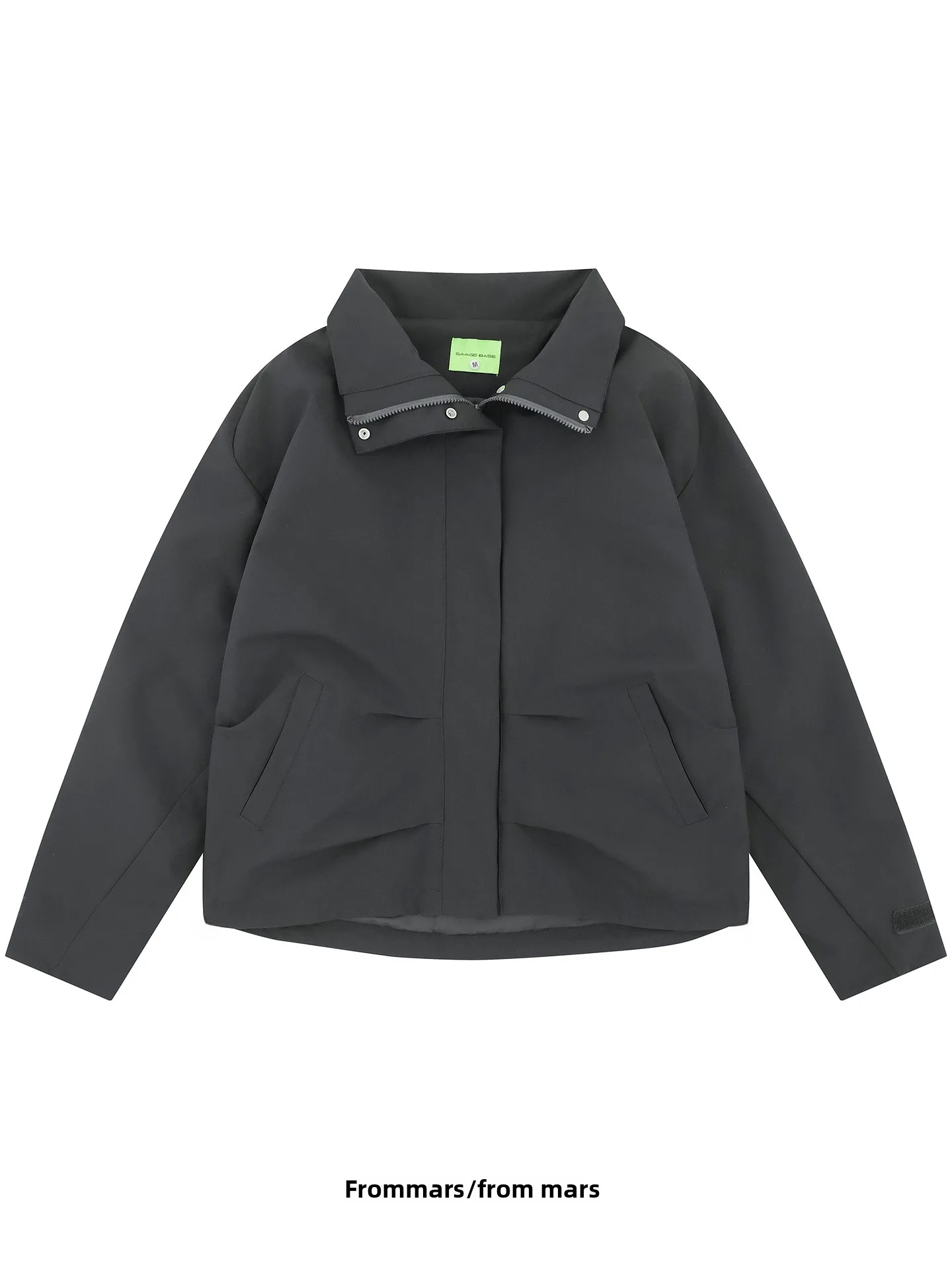 Loose Fit Casual Jacket from High Street Fashion Collar Design Versatile Leisure Coat BF Style Polyester Fiber Youth Trend
Loose Fit Casual Jacket from High Street Fashion Collar Design Versatile Leisure Coat BF Style Polyester Fiber Youth Trend