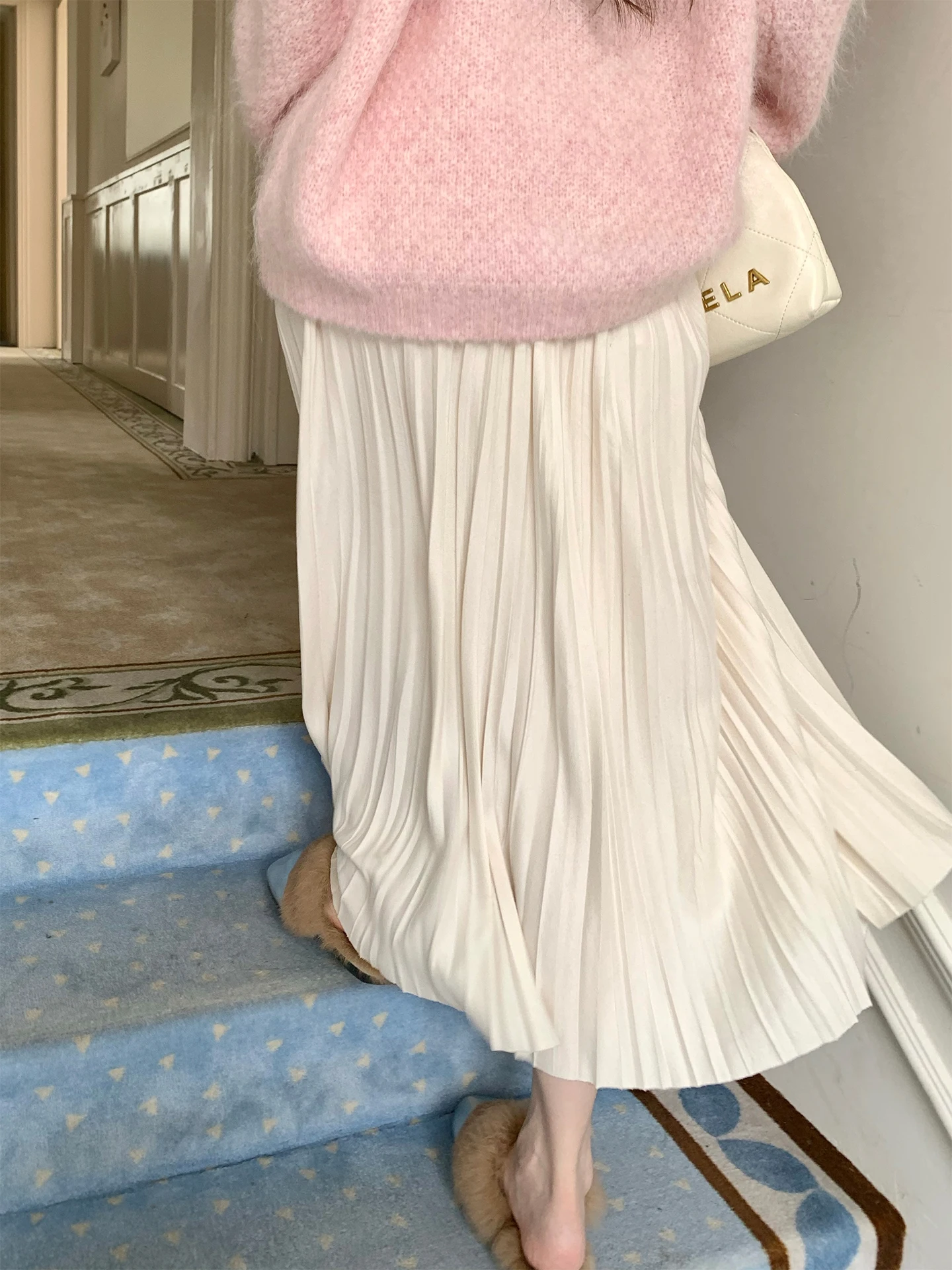 INON Шерстяная плиссированная юбка миди с высокой талией прямого кроя для женщин, осенне-зимняя, стройнящая, в стиле ретро
INON Шерстяная плиссированная юбка миди с высокой талией прямого кроя для женщин, осенне-зимняя, стройнящая, в стиле ретро