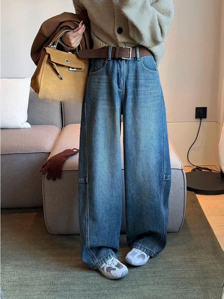 Новые зимние широкие джинсы с подкладкой Fce, корейские джинсы с высокой талией, женские модные ретро-гонконгские джинсы на молнии, повседневная одежда
Новые зимние широкие джинсы с подкладкой Fce, корейские джинсы с высокой талией, женские модные ретро-гонконгские джинсы на молнии, повседневная одежда