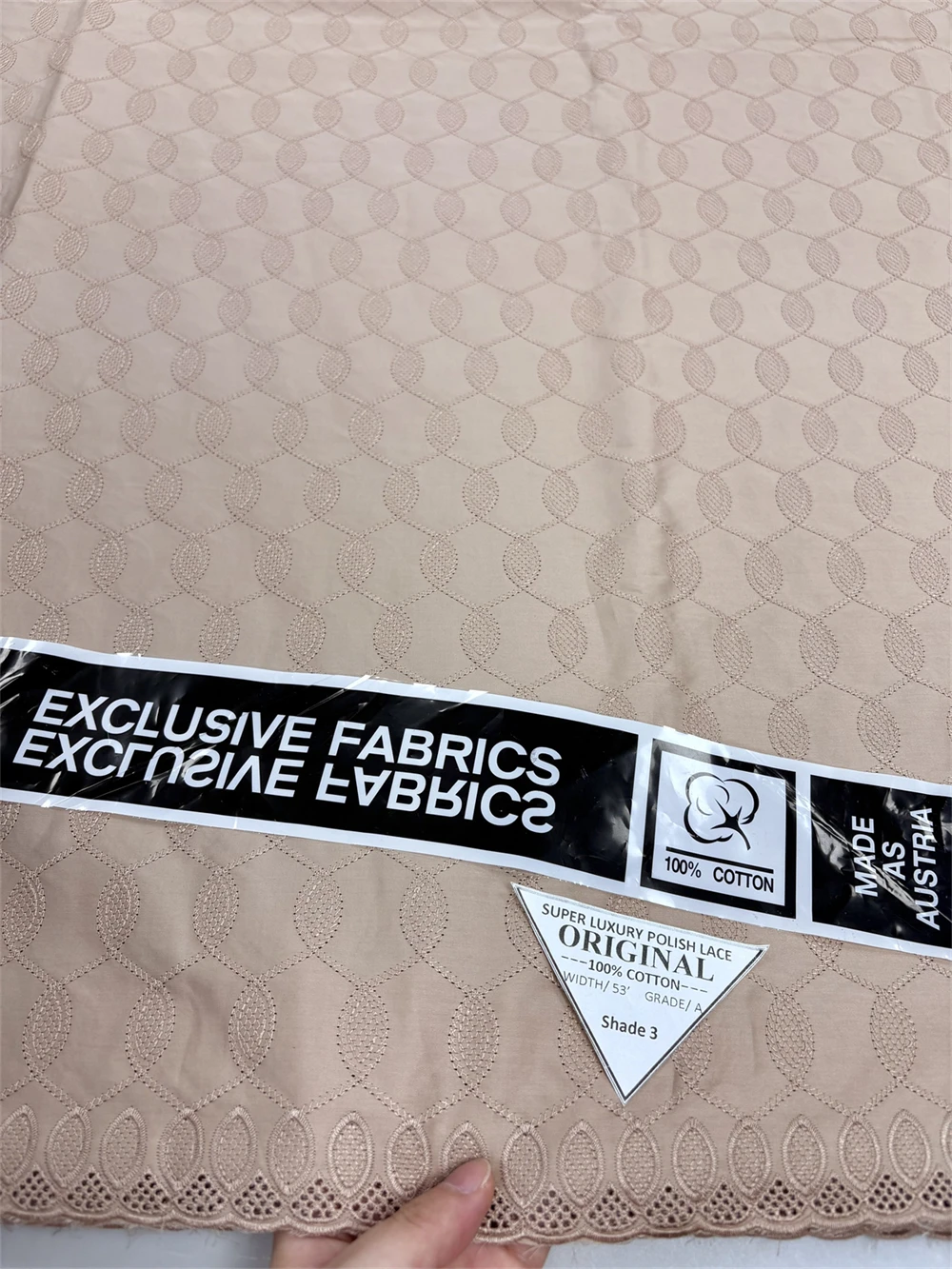 Pure Swiss Voile Lace In Switzerland High Quality 100% Cotton Polish Dry Men Dress Lace Fabric For Wedding Dresses Material Sew
Pure Swiss Voile Lace In Switzerland High Quality 100% Cotton Polish Dry Men Dress Lace Fabric For Wedding Dresses Material Sew