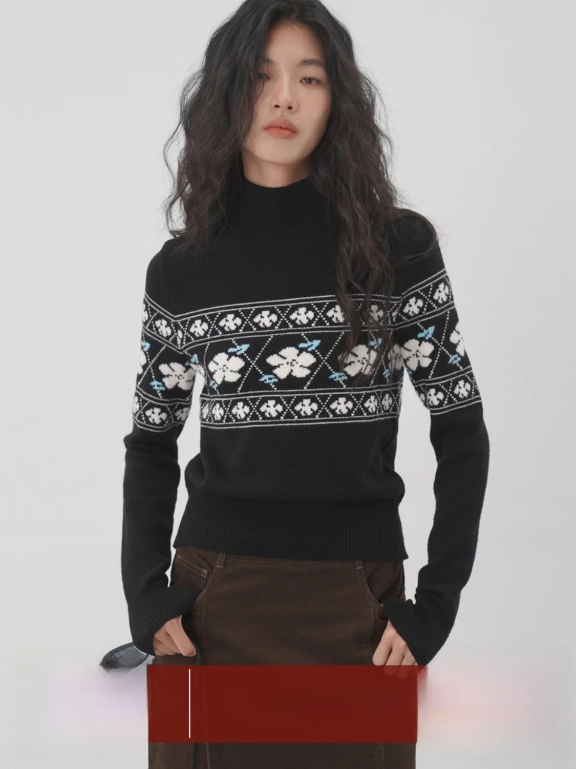 EIGHTHMONTH Женский вязаный свитер с высоким воротником, длинный свеч, повседневный дизайн Sle Faion, эффект похудения
EIGHTHMONTH Женский вязаный свитер с высоким воротником, длинный свеч, повседневный дизайн Sle Faion, эффект похудения