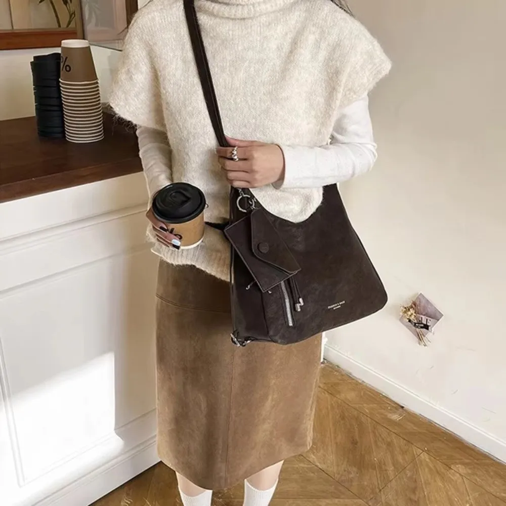 Fashion Lightweight Shoulder Bag Large Capacity Multi-Function Crossbody Bag Tote Bag Women
Fashion Lightweight Shoulder Bag Large Capacity Multi-Function Crossbody Bag Tote Bag Women
