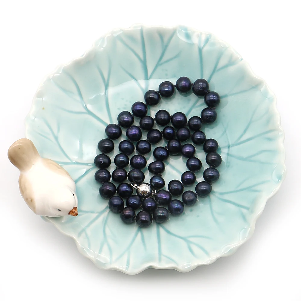 Gothic Glam Black Dyed Round Pearls With Magnetic Clasp Design Beaded Necklace Dark Romance Party Decorative Accessory 7-8mm
Gothic Glam Black Dyed Round Pearls With Magnetic Clasp Design Beaded Necklace Dark Romance Party Decorative Accessory 7-8mm