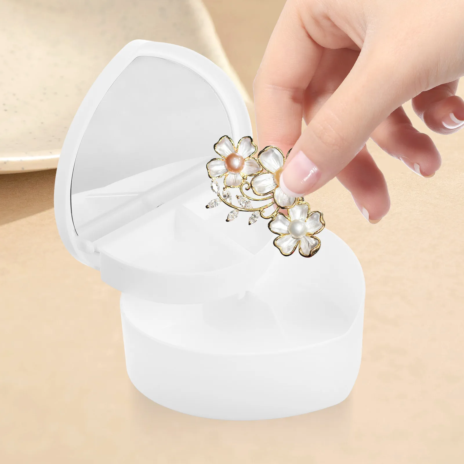 Heart Shape Jewlery Box Double Layer Organizer for Accessories with Mirror Portable Headband Design Travel Case
Heart Shape Jewlery Box Double Layer Organizer for Accessories with Mirror Portable Headband Design Travel Case