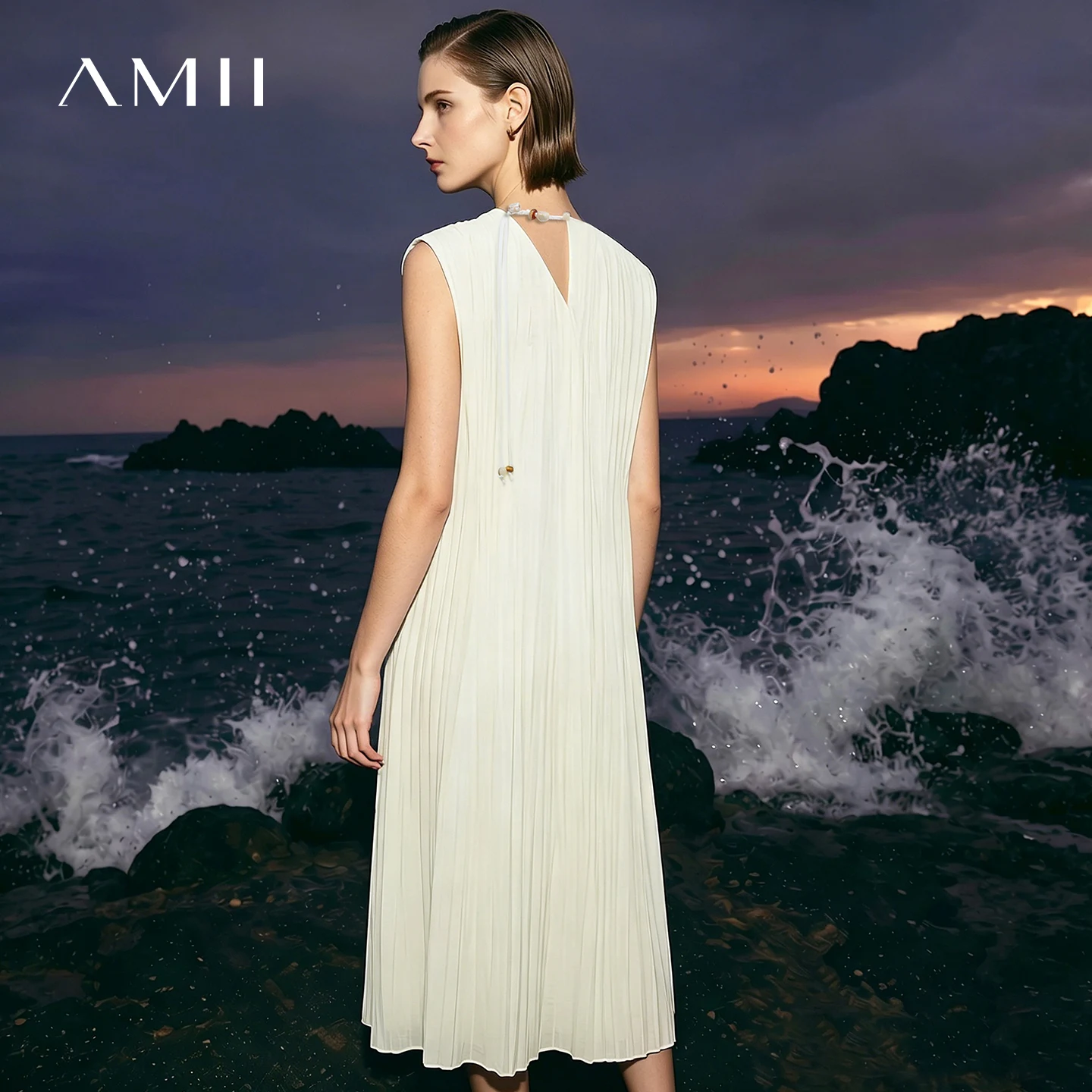 Amii Sleeveless Women's Dress 2026 Summer New Round Neck Tie Pleated Midi Dress Loose Fit Casual Elegant Woman Clothes 12622203
Amii Sleeveless Women's Dress 2026 Summer New Round Neck Tie Pleated Midi Dress Loose Fit Casual Elegant Woman Clothes 12622203