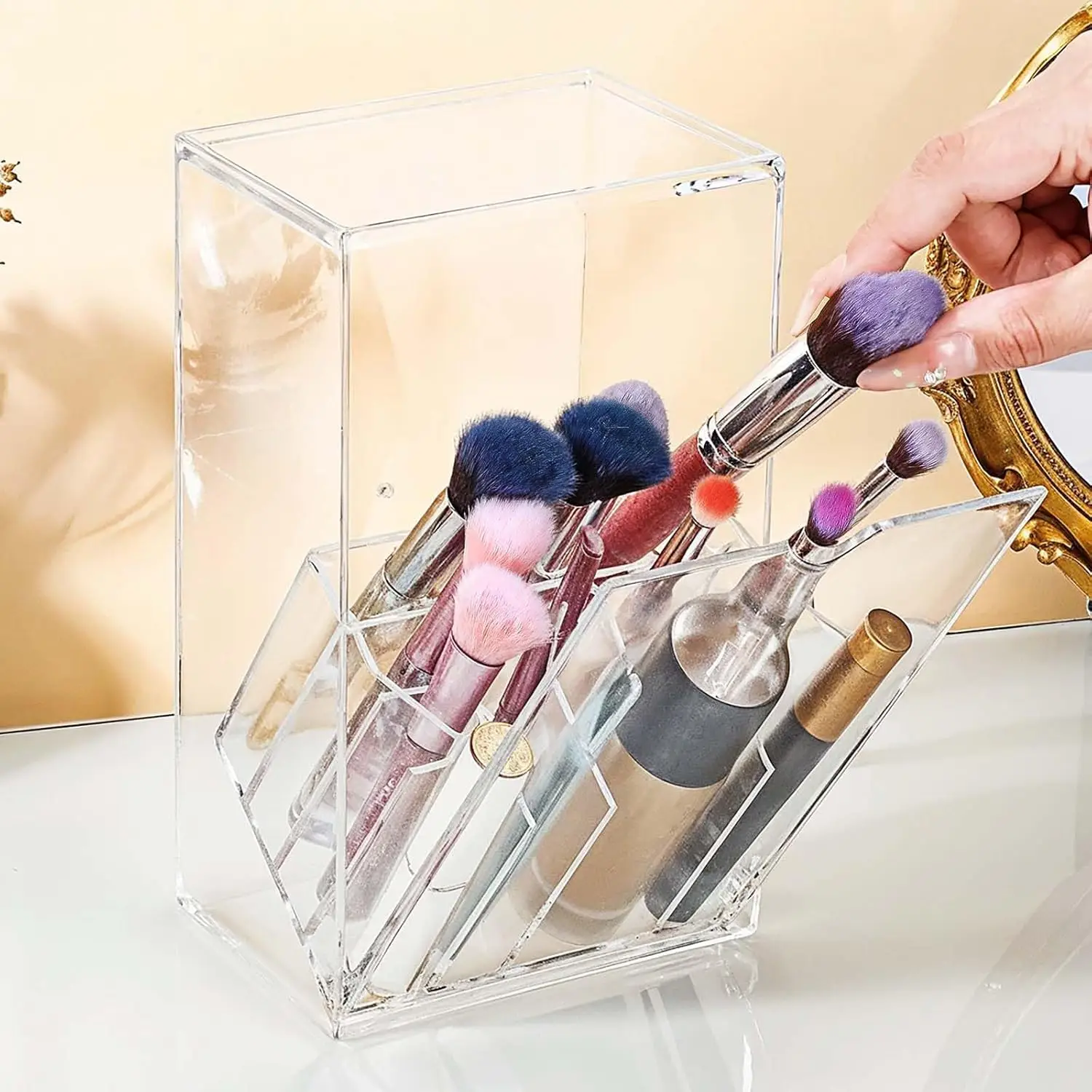 Acrylic Makeup Brush Holder with Lid - Clear Cosmetic Makeup Brush Organizer and Storage Box with Cover for Vanity - (Clear)
Acrylic Makeup Brush Holder with Lid - Clear Cosmetic Makeup Brush Organizer and Storage Box with Cover for Vanity - (Clear)