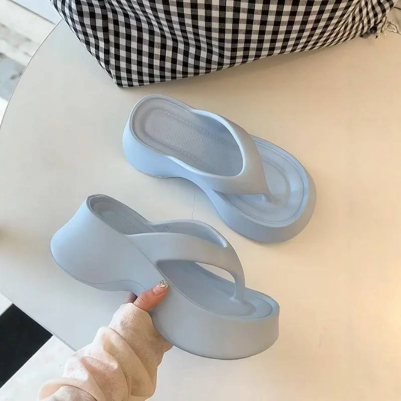 Beach Vacation Extend Leg Length Thong Slippers Blue Thick Bottom Summer Outdoor Wear Heightening Foot Buckle Beach Sand Anti...
Beach Vacation Extend Leg Length Thong Slippers Blue Thick Bottom Summer Outdoor Wear Heightening Foot Buckle Beach Sand Anti...