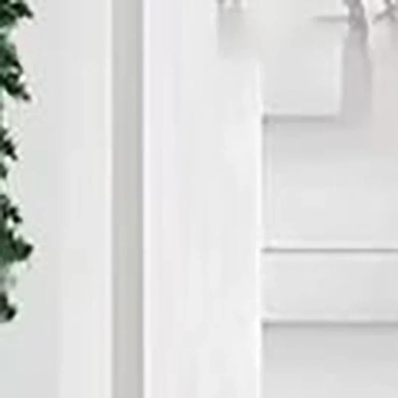 Festive Christmas Garland 1.5m-2.7m With Red Poinsettias & Berries For Home Christmas Garlands With Red Berries Artificial Chris
Festive Christmas Garland 1.5m-2.7m With Red Poinsettias & Berries For Home Christmas Garlands With Red Berries Artificial Chris
