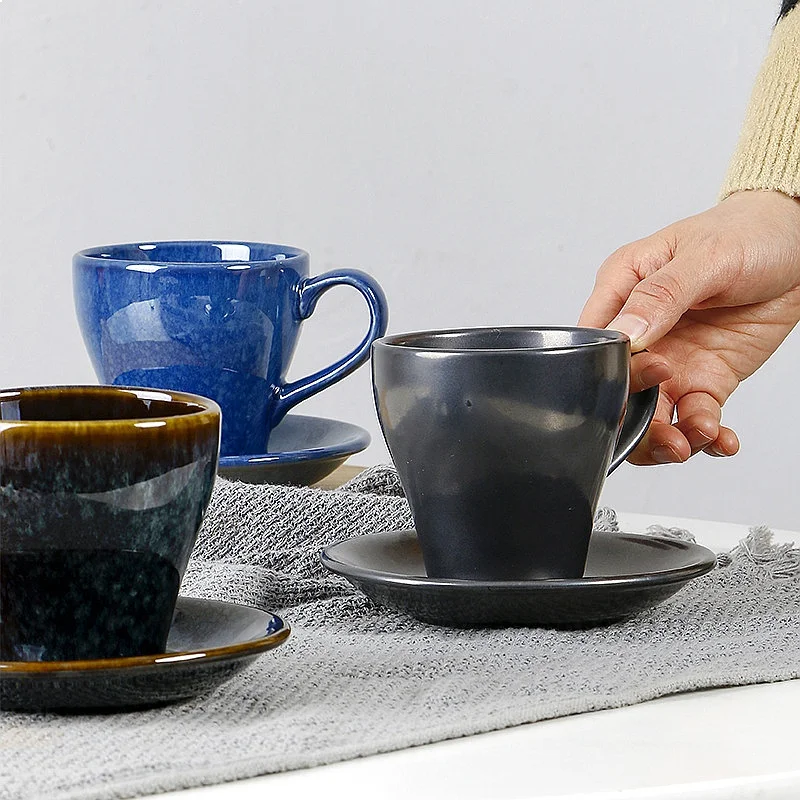 Creative Ceramic Coffee Cup Saucer Set European Vintage Design Simple Home Water Cup Afternoon Tea Juice Cup Porcelain Gift Set
Creative Ceramic Coffee Cup Saucer Set European Vintage Design Simple Home Water Cup Afternoon Tea Juice Cup Porcelain Gift Set