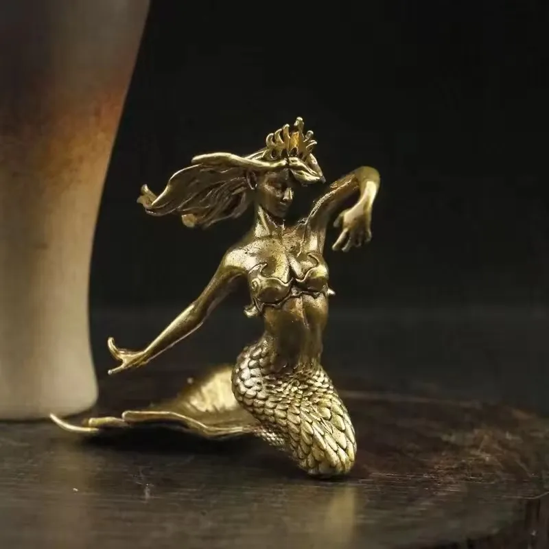 Retro Brass Exquisite Mermaid Little Fairy Desktop Ornament Metal Figure Miniature Sculpture Living Room Home Decoration
Retro Brass Exquisite Mermaid Little Fairy Desktop Ornament Metal Figure Miniature Sculpture Living Room Home Decoration