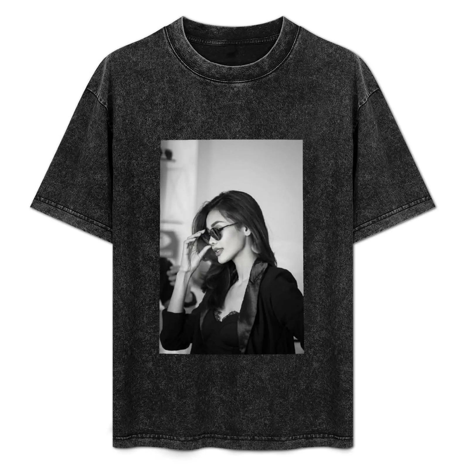 Engfa Waraha Miss Grand Thailand T-Shirt Sporty Breathable Short Sleeve T-Shirt
Engfa Waraha Miss Grand Thailand T-Shirt Sporty Breathable Short Sleeve T-Shirt