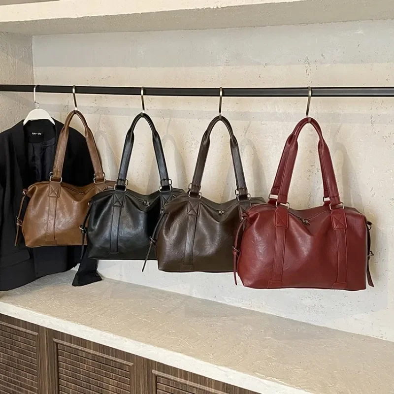 High-End Designer Simple Diaper Bags For Women Stylish Casual Shoulder Bag Vintage Fashion Leather Commuter Bag Elegant
High-End Designer Simple Diaper Bags For Women Stylish Casual Shoulder Bag Vintage Fashion Leather Commuter Bag Elegant