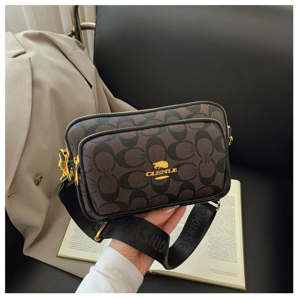 Женская сумка через плечо 2025: новая модель с винтажным принтом, широким ремнем, маленькая квадратная сумка-кроссбоди, трендовая
Женская сумка через плечо 2025: новая модель с винтажным принтом, широким ремнем, маленькая квадратная сумка-кроссбоди, трендовая