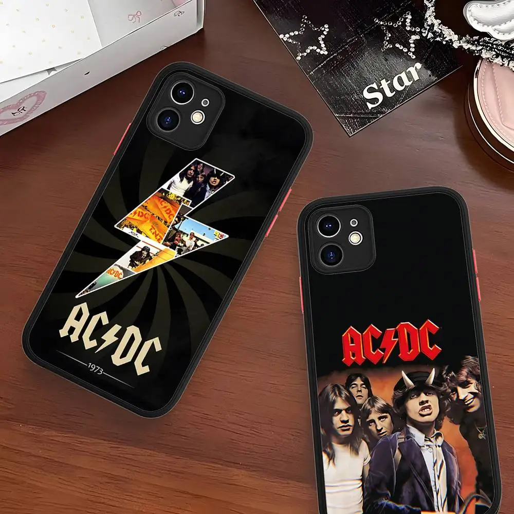 1PC AC DC Band Phone Case For IPhone 14 11 12 13 Mini Pro Max 8 7 Plus X XR XS MAX Translucent Matte Cover
1PC AC DC Band Phone Case For IPhone 14 11 12 13 Mini Pro Max 8 7 Plus X XR XS MAX Translucent Matte Cover