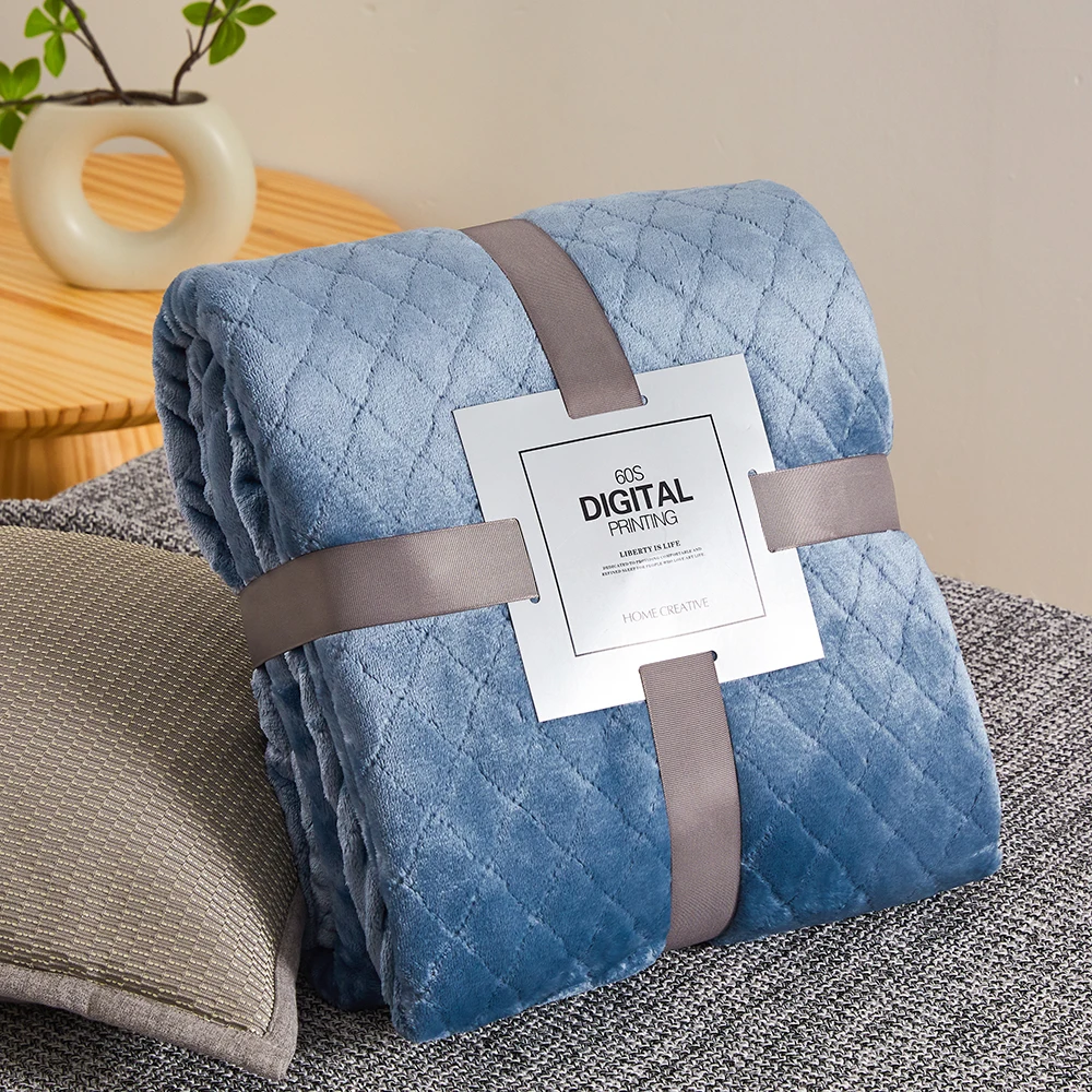 Solid Color Flannel Blanket Soft Bedspread for Air-Condition Room Machine Washable Fleece Fabric
Solid Color Flannel Blanket Soft Bedspread for Air-Condition Room Machine Washable Fleece Fabric