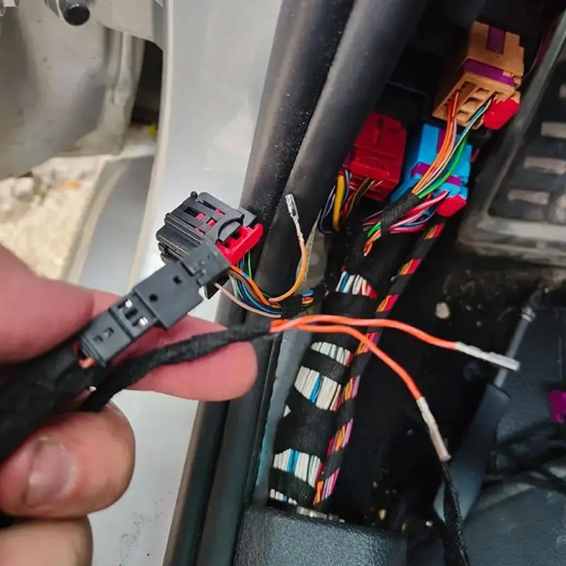 TPMS Tire Pressure Monitor System Control Unit 5Q0907275B 5Q0907273B Replacement
TPMS Tire Pressure Monitor System Control Unit 5Q0907275B 5Q0907273B Replacement
