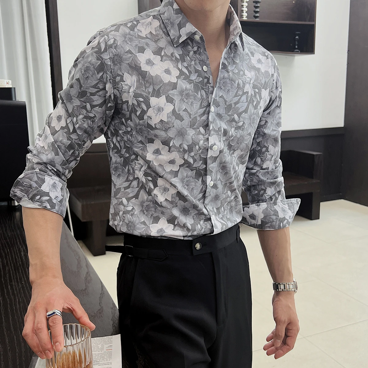 Men's Social Floral Shirts Korean Popular Clothes Mens Dress Shirt Slim Fit Casual Long Sleeve Prom Tuxedo Camisas De Hombre 4XL
Men's Social Floral Shirts Korean Popular Clothes Mens Dress Shirt Slim Fit Casual Long Sleeve Prom Tuxedo Camisas De Hombre 4XL