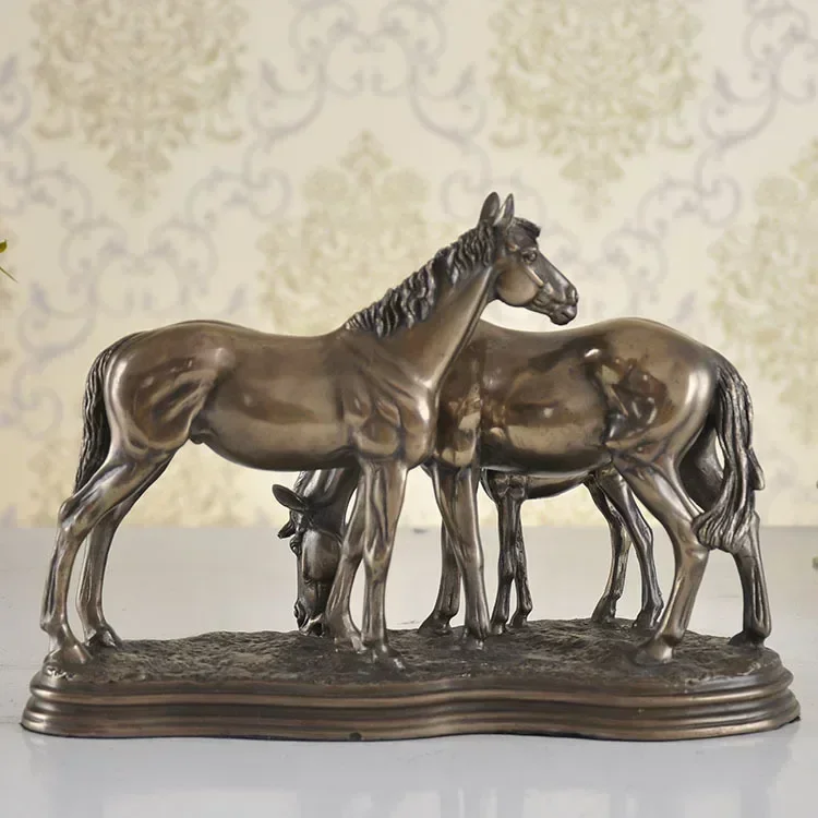 Pasture Horse Family Statue Resin and Copper Household Bronco Sculpture Pony Ornament Home Craft Decor Birthday Gift for Parents
Pasture Horse Family Statue Resin and Copper Household Bronco Sculpture Pony Ornament Home Craft Decor Birthday Gift for Parents