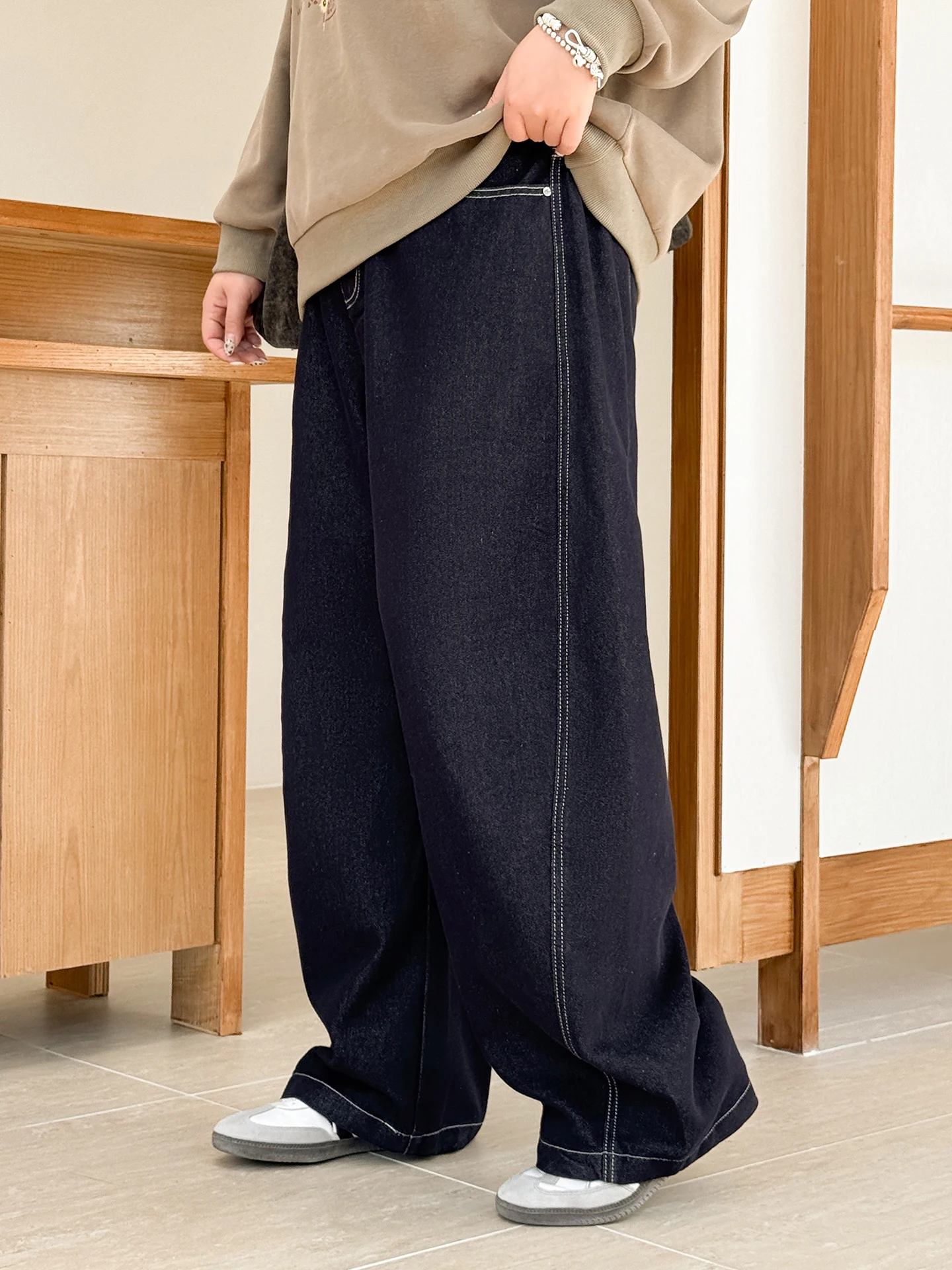 Limited Edition plus Size Denim Pants Casual High Waist Wide Leg Vintage Style Versatile Spring Fashionable Ladies Trousers
Limited Edition plus Size Denim Pants Casual High Waist Wide Leg Vintage Style Versatile Spring Fashionable Ladies Trousers