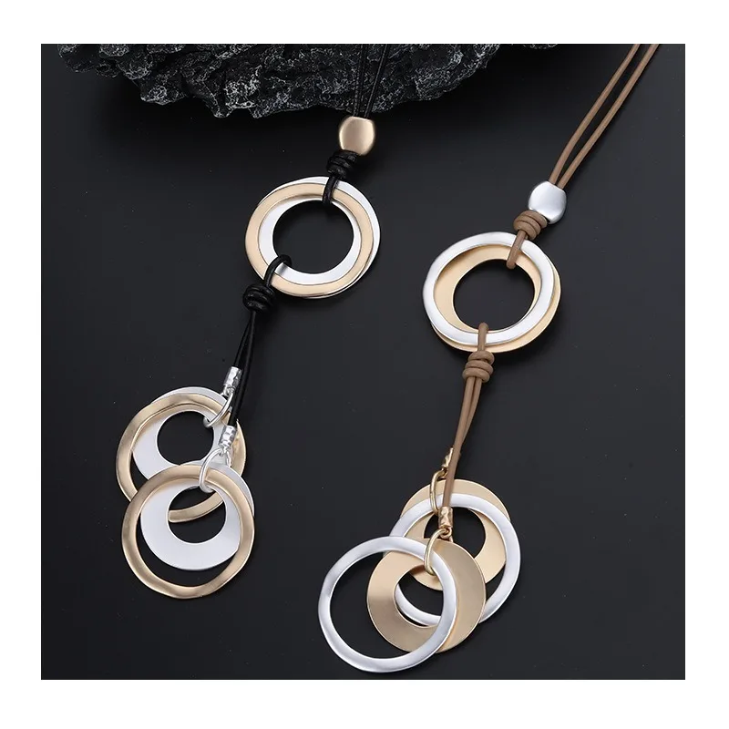 Exclusive for Women's Fashion Versatile Long Necklace Geometric Round Fringed Metal Sweater Chain
Exclusive for Women's Fashion Versatile Long Necklace Geometric Round Fringed Metal Sweater Chain