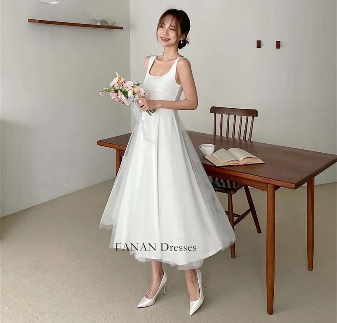 FANAN Korea Ivory Square Collar A-Line Wedding Dresses 웨딩드레스 Sleeveless T-Length A-Line Pretty Custom Made Bride Gowns Plus Size
FANAN Korea Ivory Square Collar A-Line Wedding Dresses 웨딩드레스 Sleeveless T-Length A-Line Pretty Custom Made Bride Gowns Plus Size