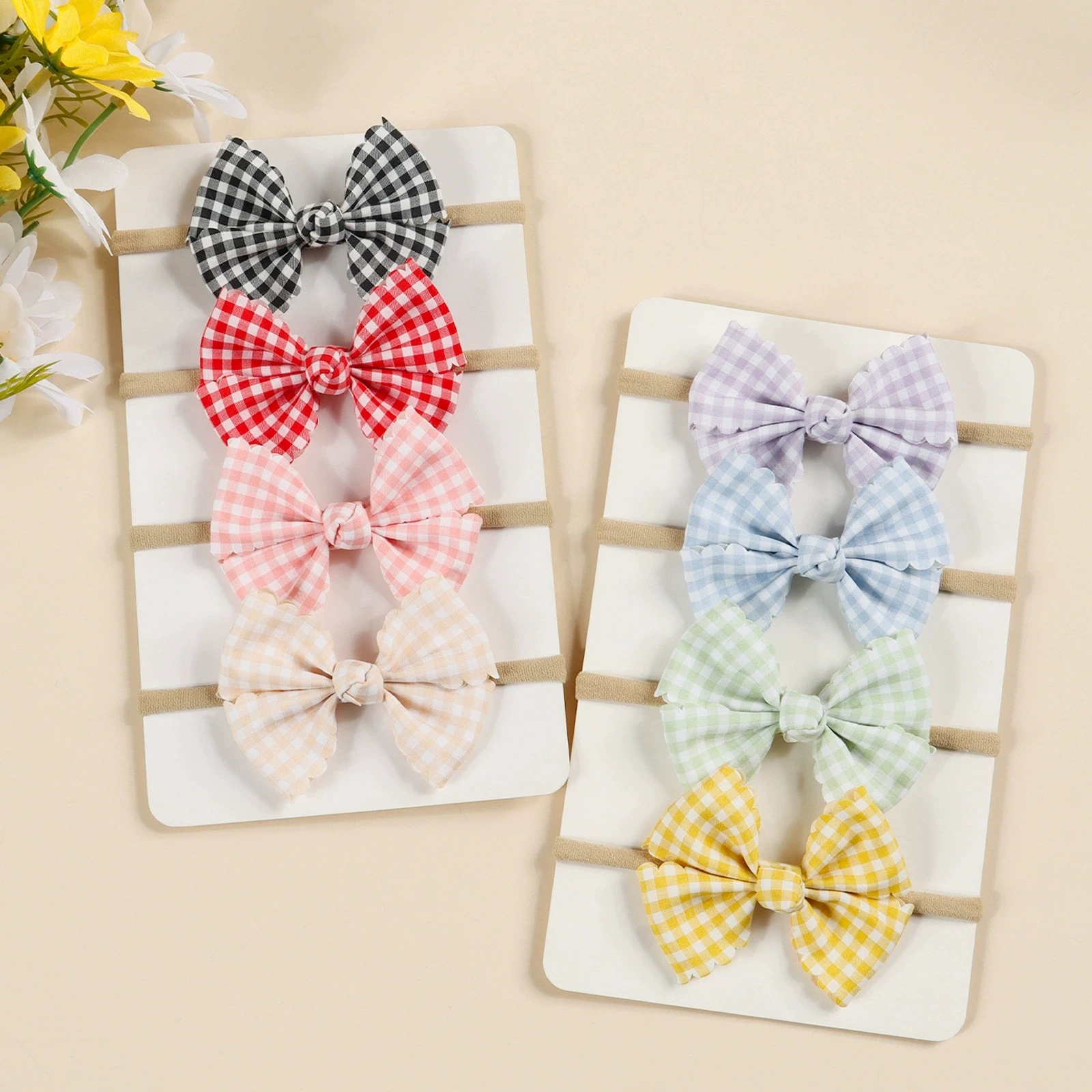 4pcs/lot Cute Baby Hair Tie Plaid Print Small Bow Infant Headband Nylon Hairband Pink Gingham Bowknot Headband for Newborns
4pcs/lot Cute Baby Hair Tie Plaid Print Small Bow Infant Headband Nylon Hairband Pink Gingham Bowknot Headband for Newborns