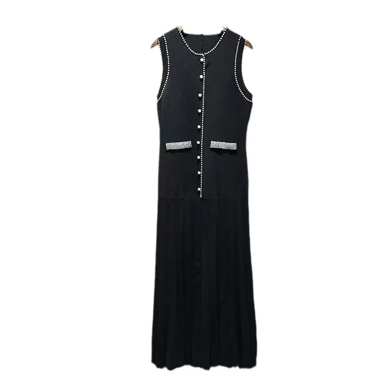 Elegant Pearl Edge Sleeveless Knitted Dress Women's 2025 Spring/Summer New Slimming Long Dress 25A016
Elegant Pearl Edge Sleeveless Knitted Dress Women's 2025 Spring/Summer New Slimming Long Dress 25A016