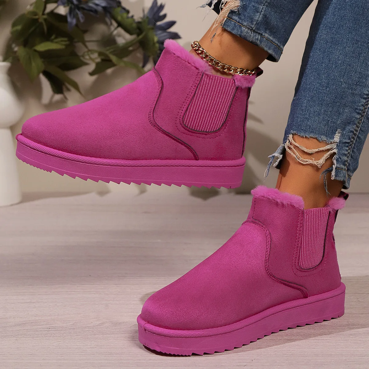 2024 Winter Women Short Plush Warm Snow Boots Casual Shoes New Suede Fur Chelsea Ankle Boots Flats Platform Ladies Shoes
2024 Winter Women Short Plush Warm Snow Boots Casual Shoes New Suede Fur Chelsea Ankle Boots Flats Platform Ladies Shoes
