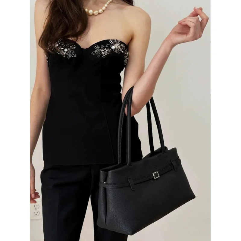 genuine leather bags for women designer luxury New matte cowhide the tote bag high-quality commuter one-shoulder armpit Big bag
genuine leather bags for women designer luxury New matte cowhide the tote bag high-quality commuter one-shoulder armpit Big bag