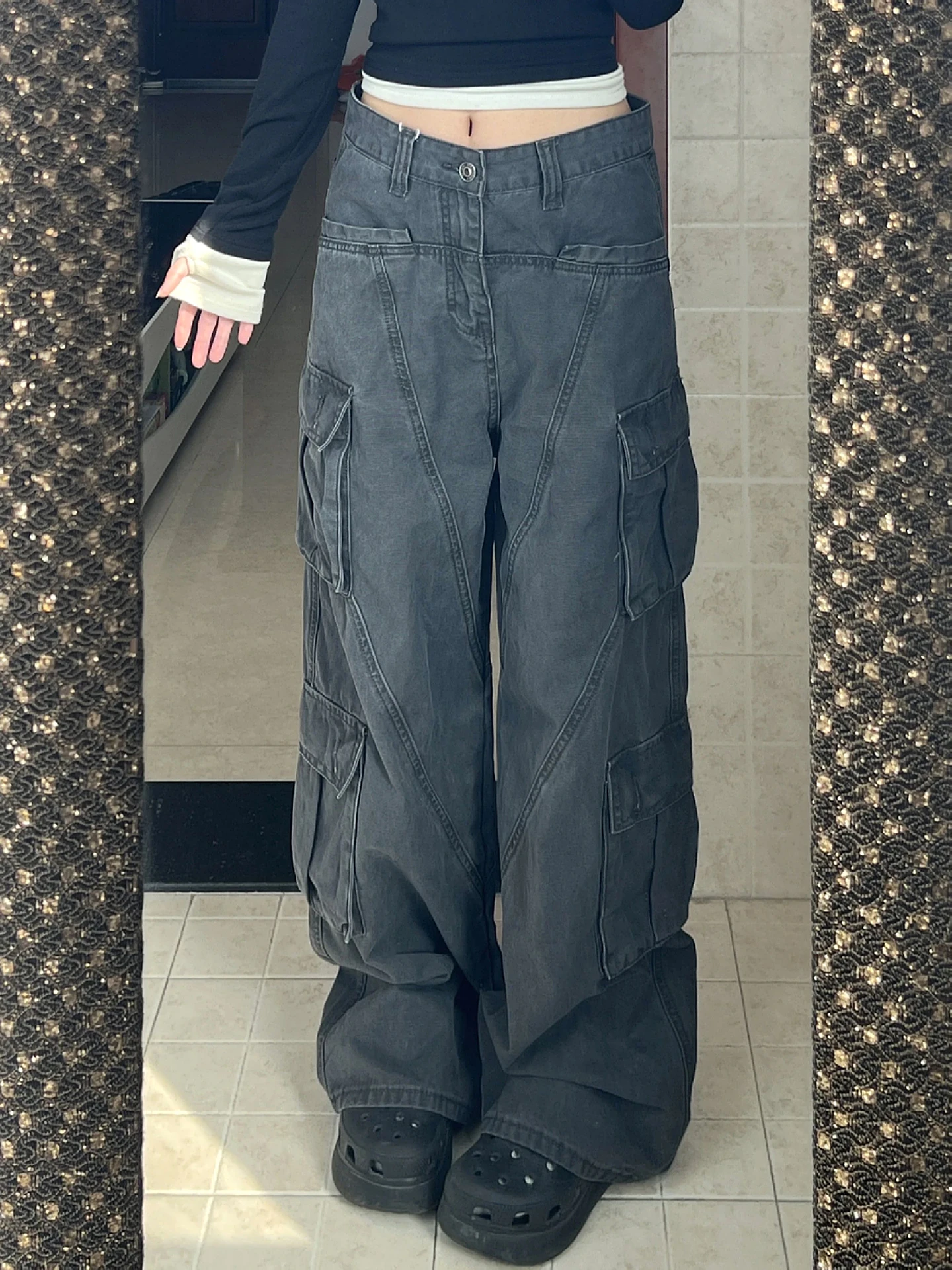 plus Size American Workwear Style Multi-Pocket Wide Leg Denim Pants Loose Slimming Design Trendy Floor-Length Casual Jeans
plus Size American Workwear Style Multi-Pocket Wide Leg Denim Pants Loose Slimming Design Trendy Floor-Length Casual Jeans